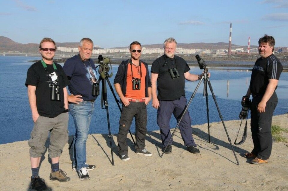 Norwegian birdwatchers visiting the Kola Bay outside Murmansk. Photo: Bjørn Frantzen