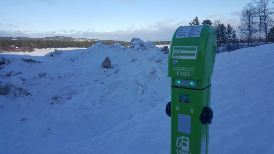 Here in Inari, Finland has the northernmost fast charger for electric cars. Photo: Thomas Nilsen