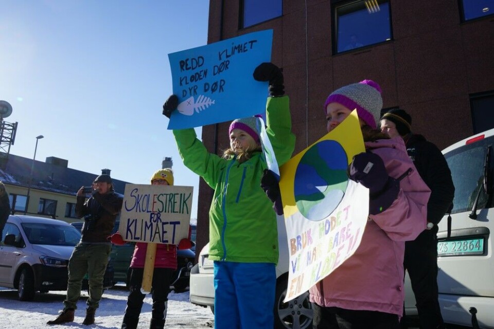 «Save the climate, the planet dies, animals dies.» Photo: Thomas Nilsen