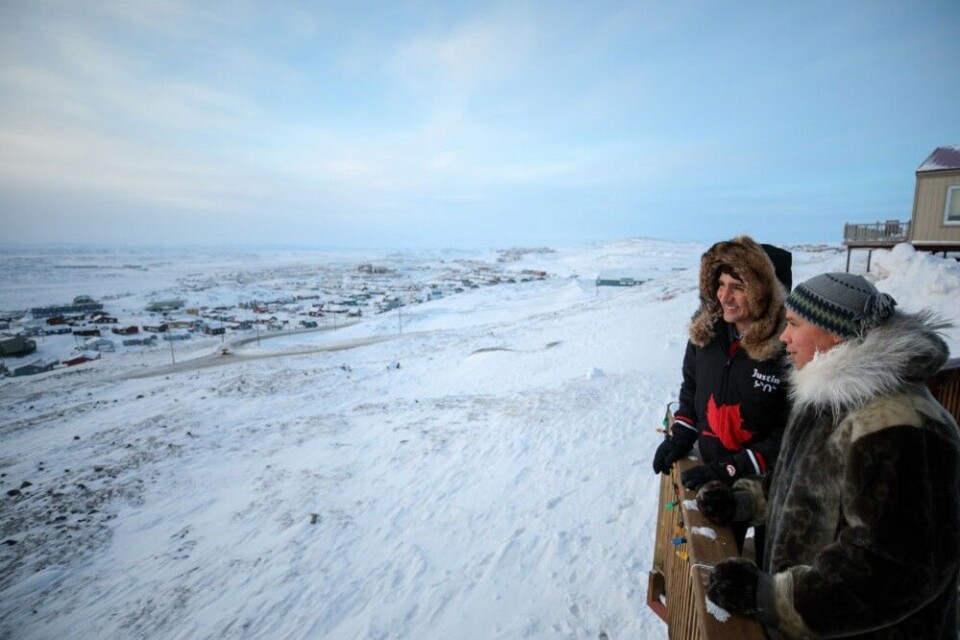 Prime Minister Justin Trudeau (left) and Minister Bennett meet with members of the Inuit Tapiriit Kanatami in Iqaluit, Nunavut. Photo: Prime Minister's Office