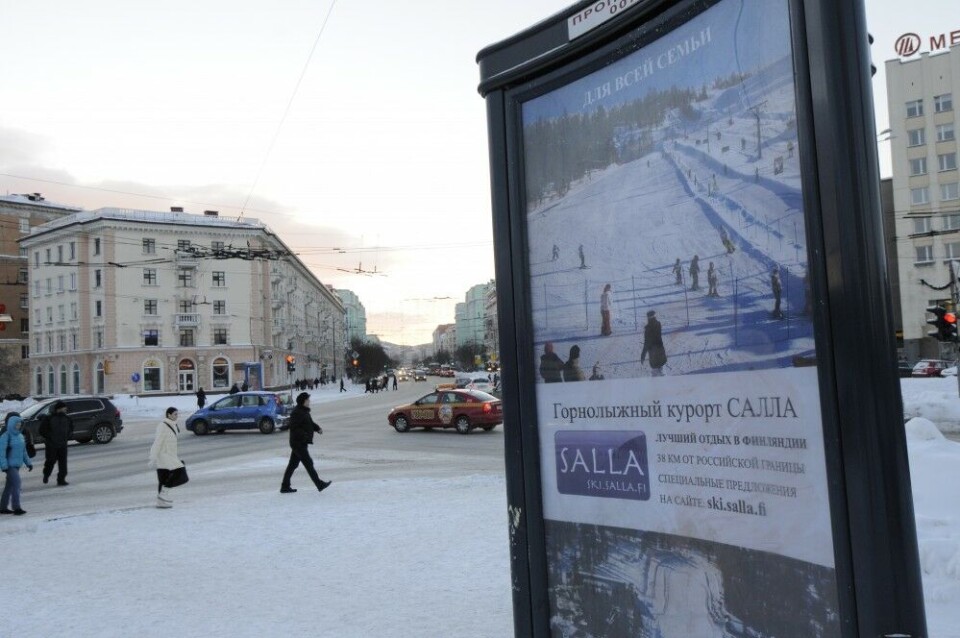 People in Murmansk travels to Finland for ski resorts and cross-border business development. Photo: Thomas Nilsen