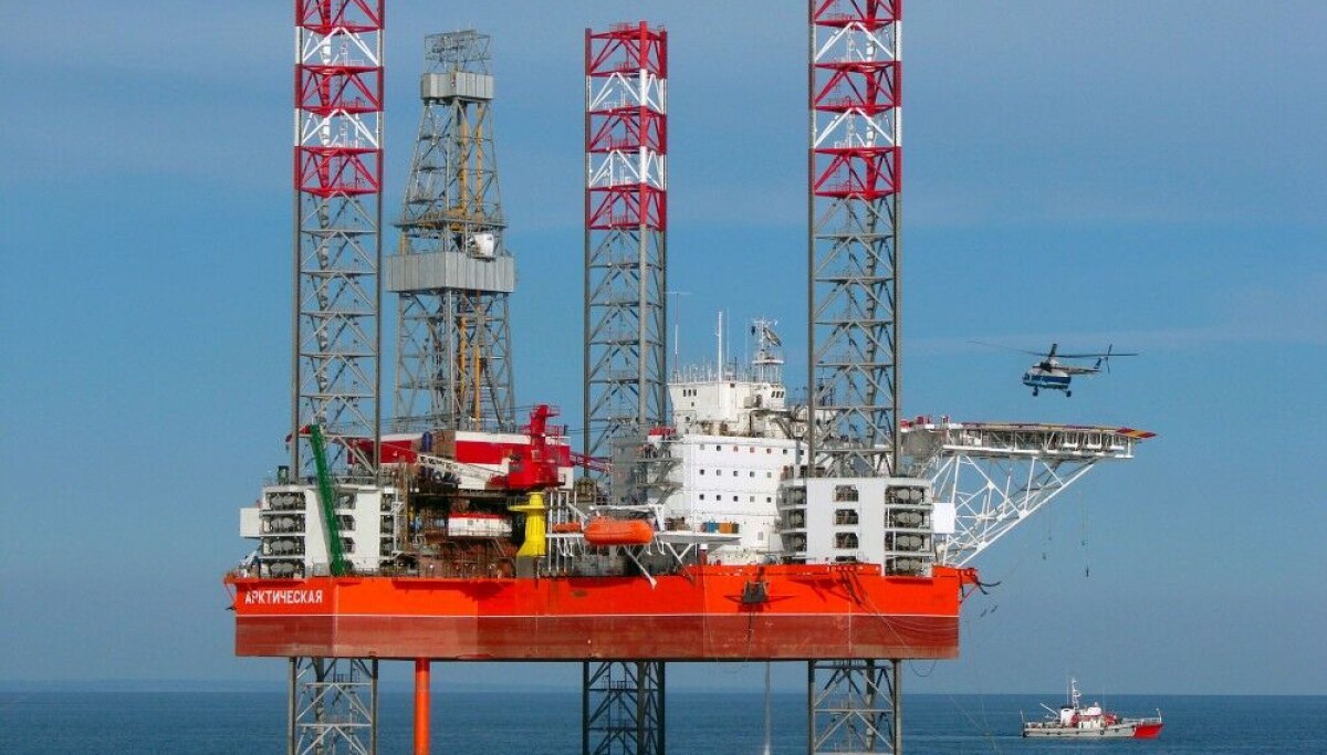 Two Russian rigs ready for Arctic drilling