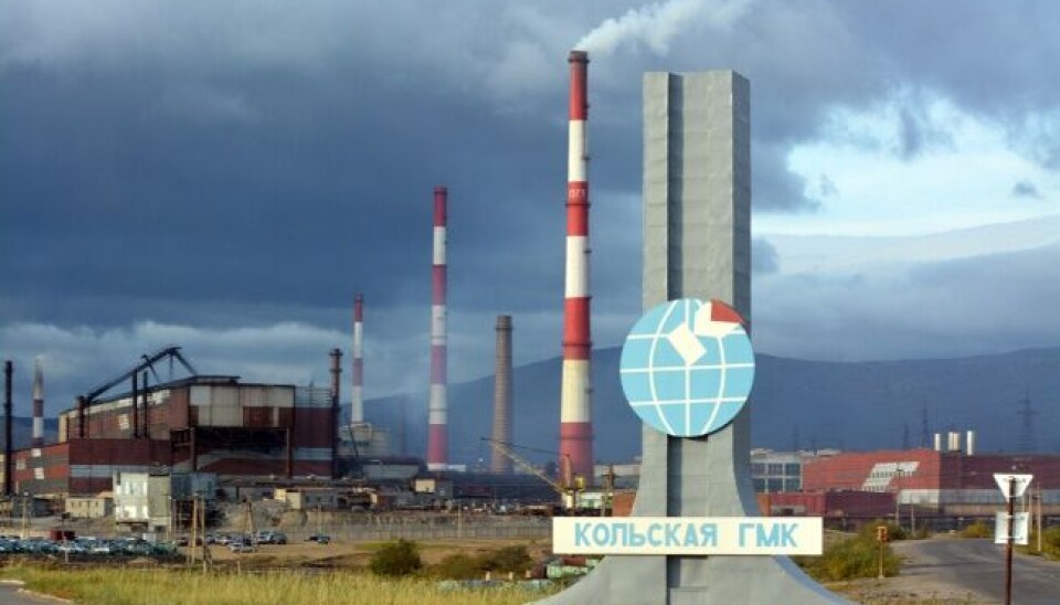 The smelters for copper, nickel and platinum groups of metals in Monchegorsk. Photo: Thomas Nilsen