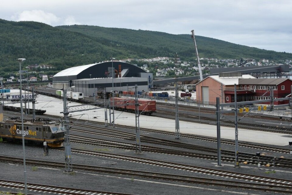 Norway's northernmost railway cargo station is in the port of Narvik. Photo: Thomas Nilsen