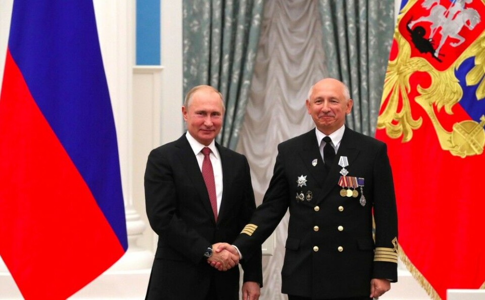 Sergey Zybko is awarded the Order for Achievements at Sea by Vladimir Putin. Photo: Kremlin.ru