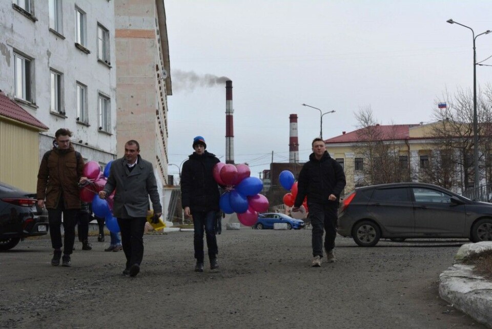 People and plant in Nikel. Photo: Atle Staalesen