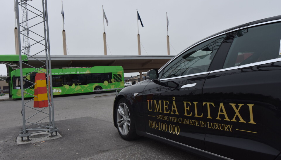 From Umeå airport, northern Sweden, you can choose to travel with an electric airport express bus or take an electric taxi. The Nordic countries are in top of battery vehicles sale. Photo: Thomas Nilsen