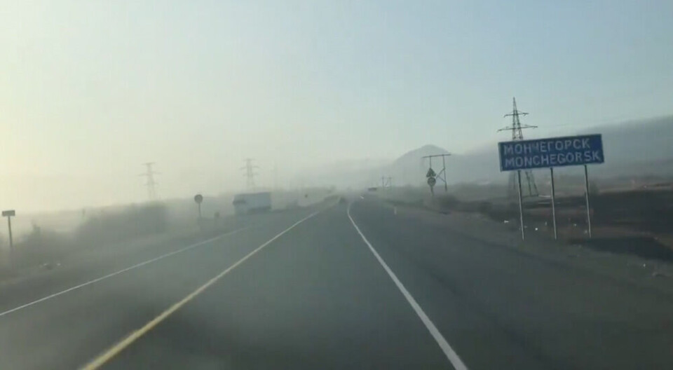 Sulfur dioxide smog covered the landscape around Monchegorsk on the Kola Peninsula on Sunday. Screenshot from video by Navalny's Murmansk office