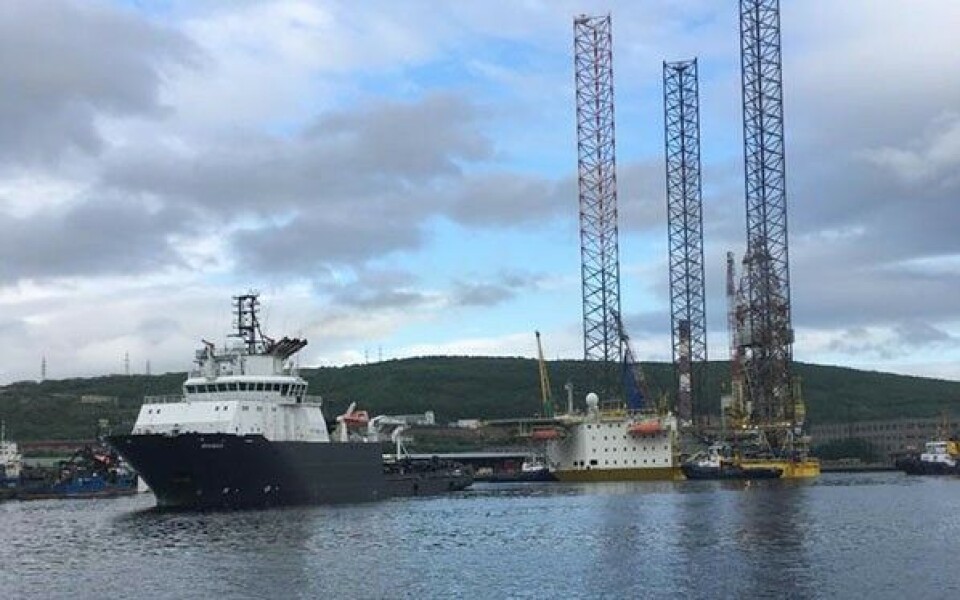 Jackup rig Perro Negro 8 in port of Murmansk, June 2021. Photo: Rosmorport