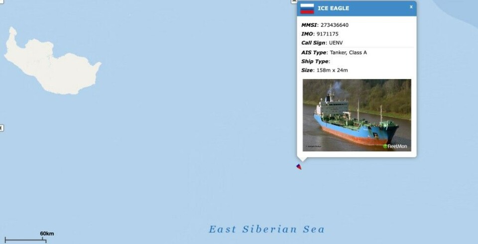 Tanker “Ice Eagle” escorted by nuclear icebreaker “Sibir” through East Siberian Sea. Screenshot from ship tracking service
