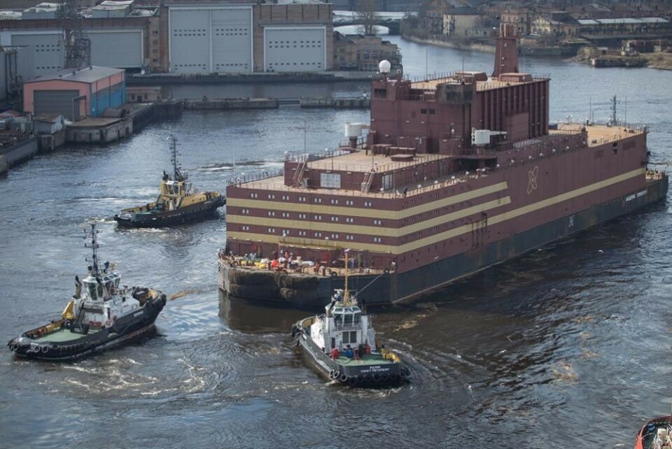 'Akademik Lomonosov' on its way out of the Baltic Yard in St.Petersburg. Photo: Rosatom