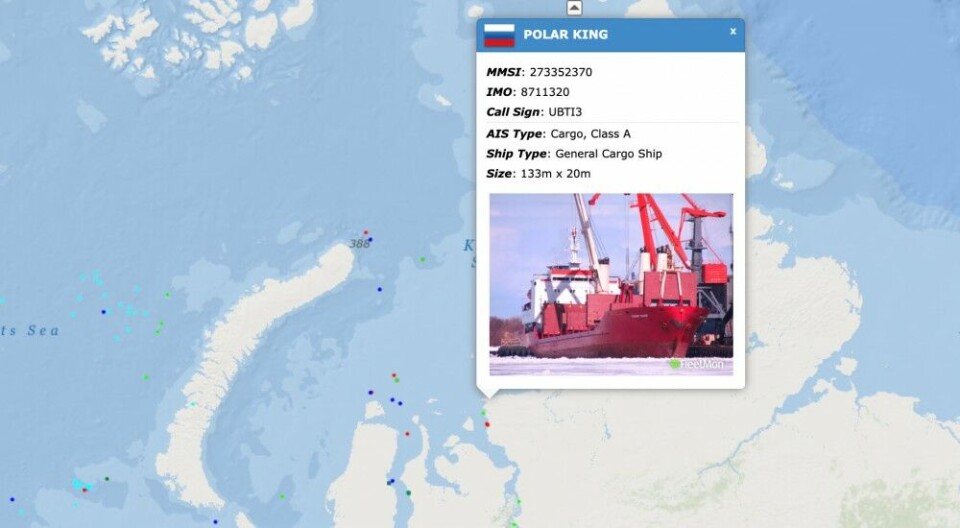 Cargo carrier “Polar King” delivers goods to the new coal port in Yenisey Bay in late March.