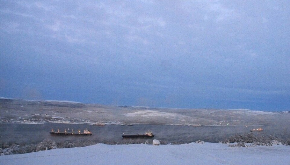 Ship traffic in icy Kola Bay. Photo: Atle Staalesen