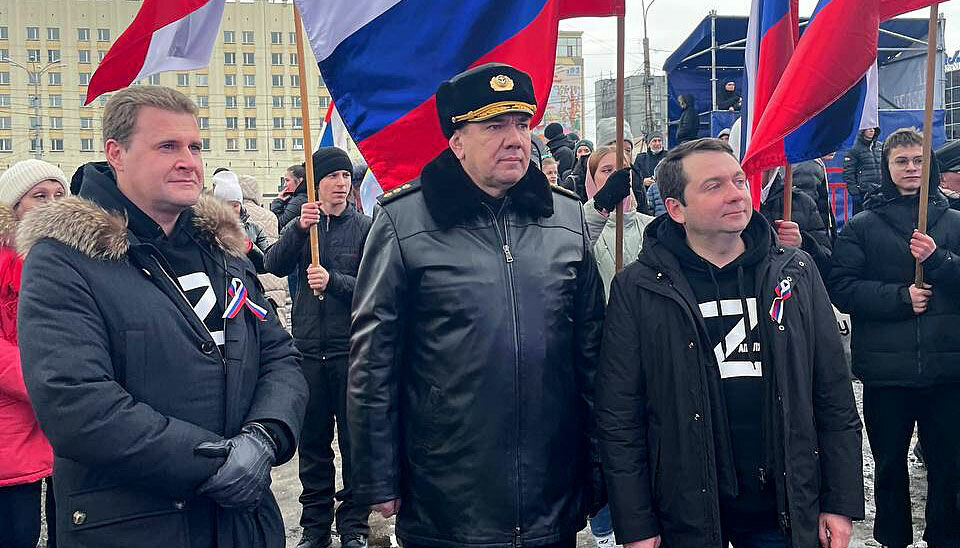 Murmansk Governor Andrei Chibis (right) together with Northern Fleet Head Commander Aleksandr Moiseev (center) and Minister of the Far East and Arctic Aleksei Chekunkov. Photo: Andrei Chibis on Telegram