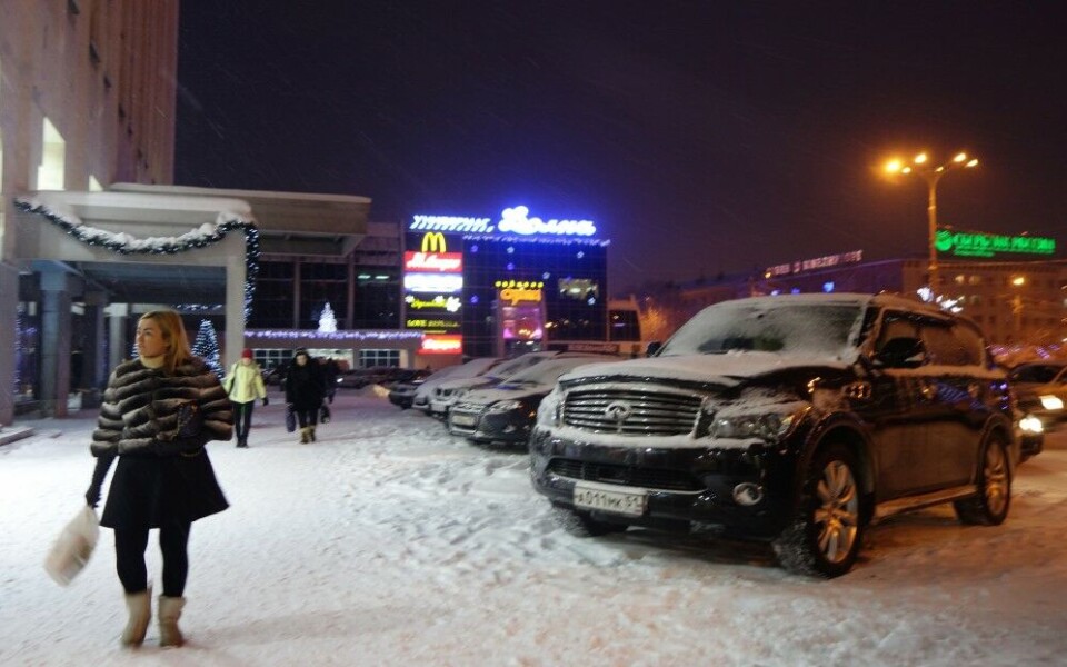 Less foreign goods for sale as trade with Russia reaches new low. Photo: Atle Staalesen
