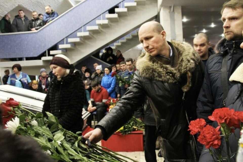 Memorial service for the first four victims were held in Vorkuta on Mondayl. Photo: E. Tsaranova, Rkomi.ru
