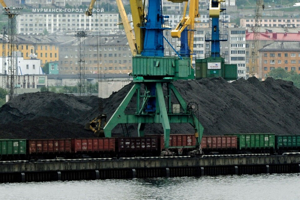 The coal export port in Murmansk. Photo: Thomas Nilsen
