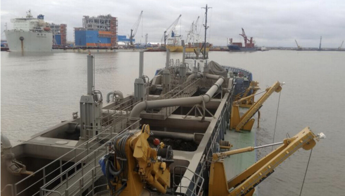 17,5 million cubic meters of ground removed from Gulf of Ob