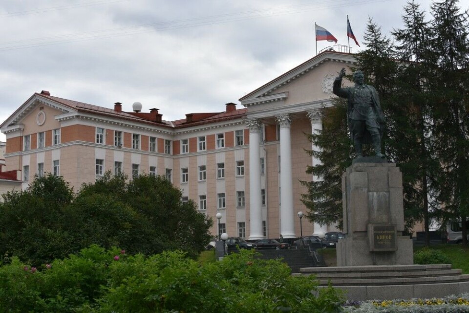 Murmansk Regional Duma. Photo: Thomas Nilsen