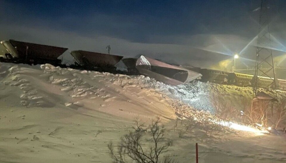 The empty ore-wagons derailed about six kilometers north of the former derailment area in Vassijaure, not far from Sweden's border with Norway. Photo: Swedish Transport Administration