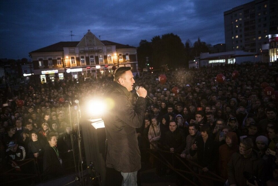 Alexey Navalny speaking at Solombala in Arkhangelsk on Sunday. Photo: Yevgeny Feldman «Евгений Фельдман для проекта „Это Навальный“»