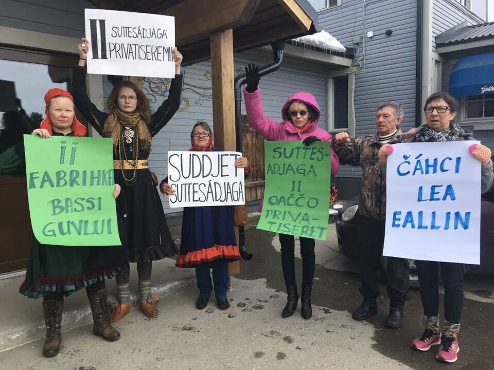 Protest against water bottling factory. Photo: Sara Wesslin/Yle Sapmi