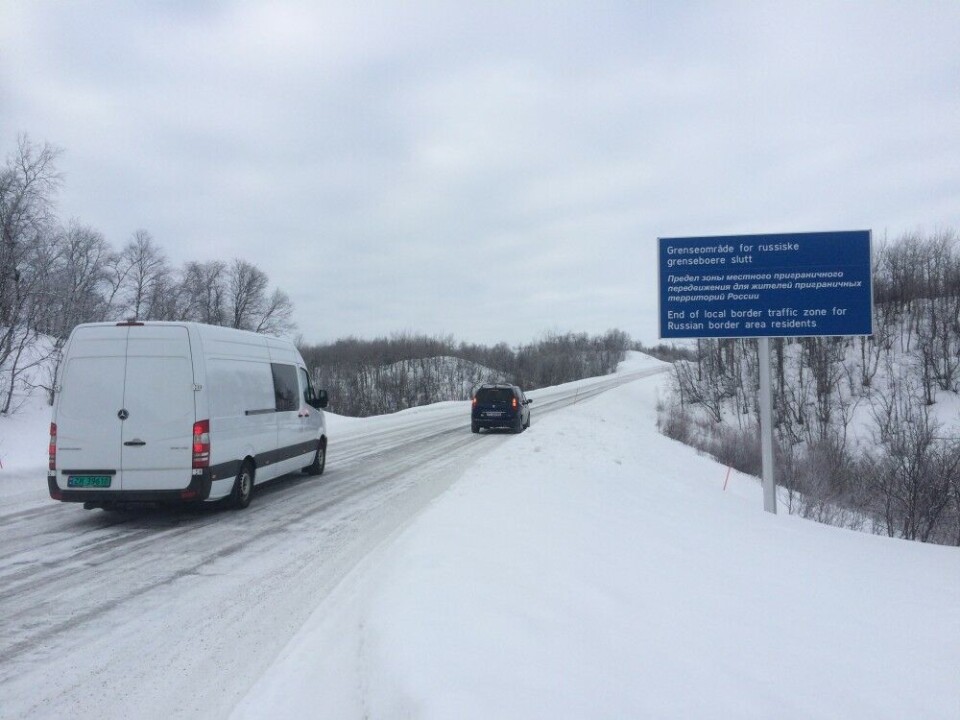 This far, but now further. Locals are allowed to travel visa-free only about 30 km from the borderline. Photo: Atle Staalesen