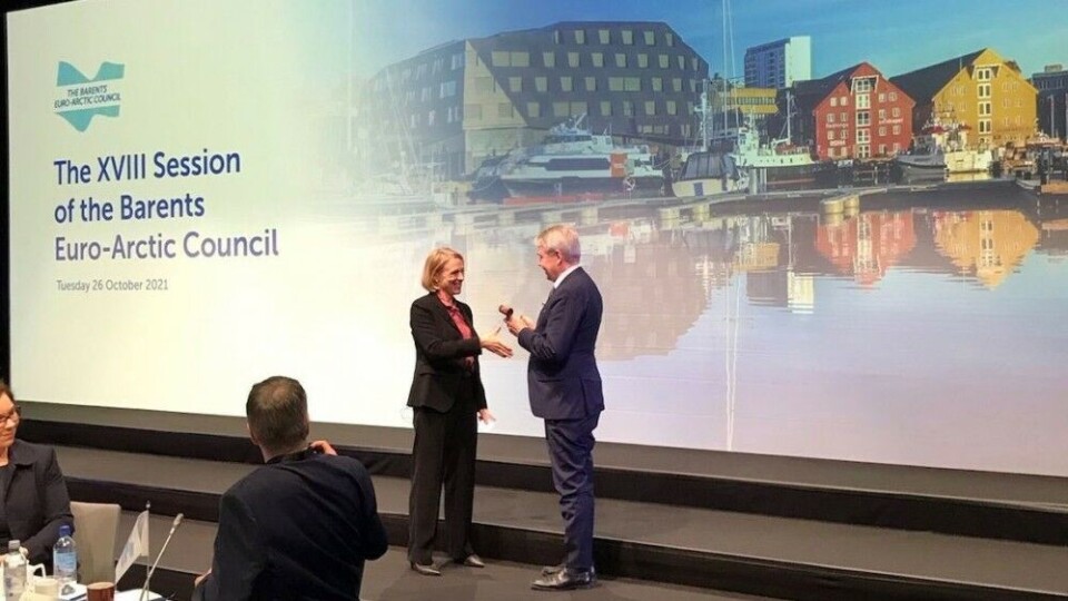 Pekko Haavisto takes over the presidency club from Anniken Huitfeldt. Photo: MFA Finland
