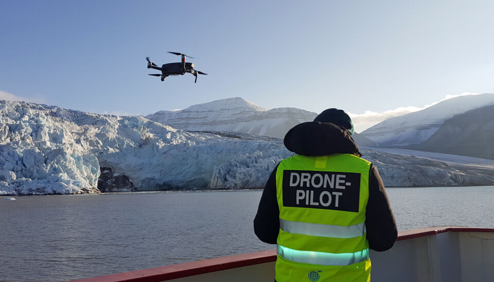 Russian citizens are not allowed to fly drones here at Svalbard or any other places within Norwegian airspace. Photo: Thomas Nilsen