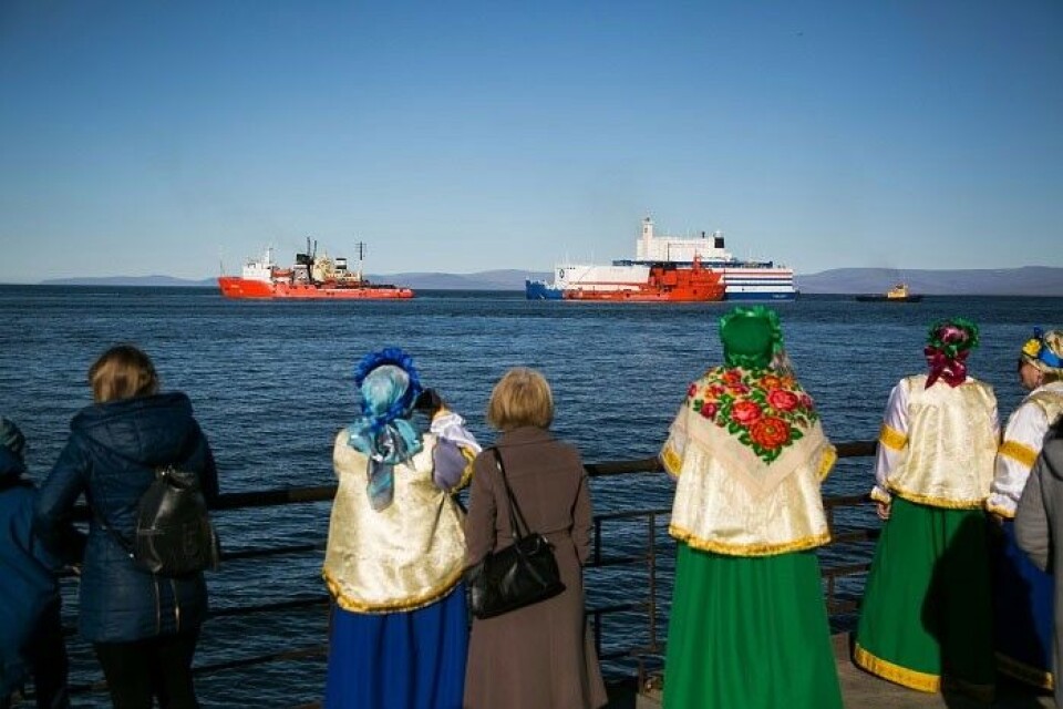 Locals in Pevek greet the coming of floating NPP Akademik Lomonosov in 2019. In few years, several more NPPs might come to the region. Photo: Rosatom