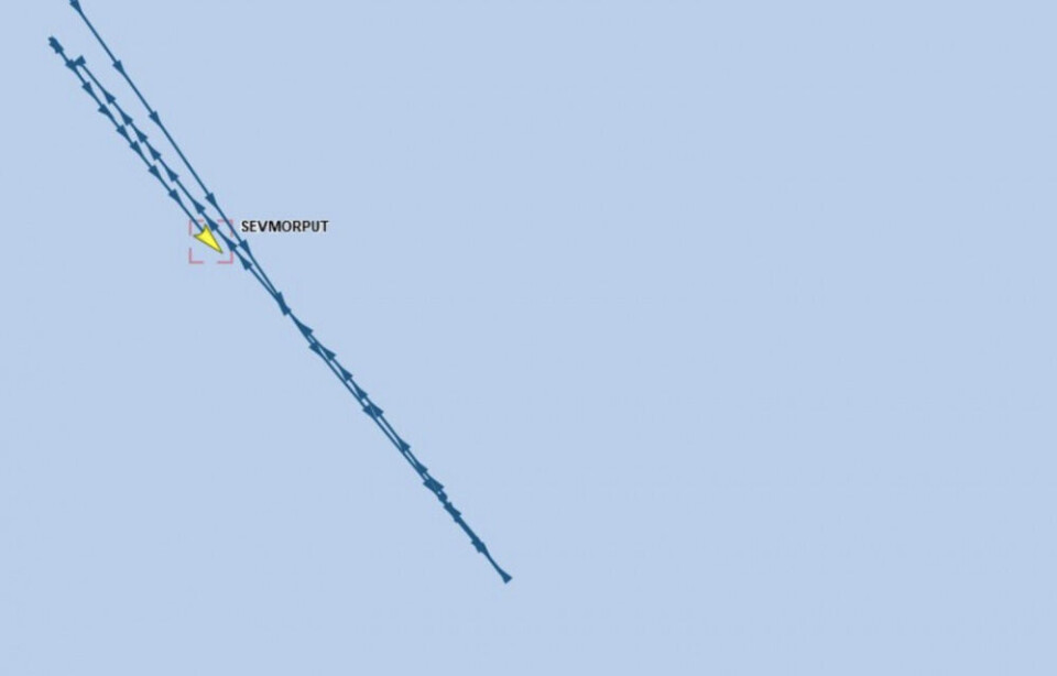 Zig-zag route in the South-Atlantic west of Africa on Sunday.
