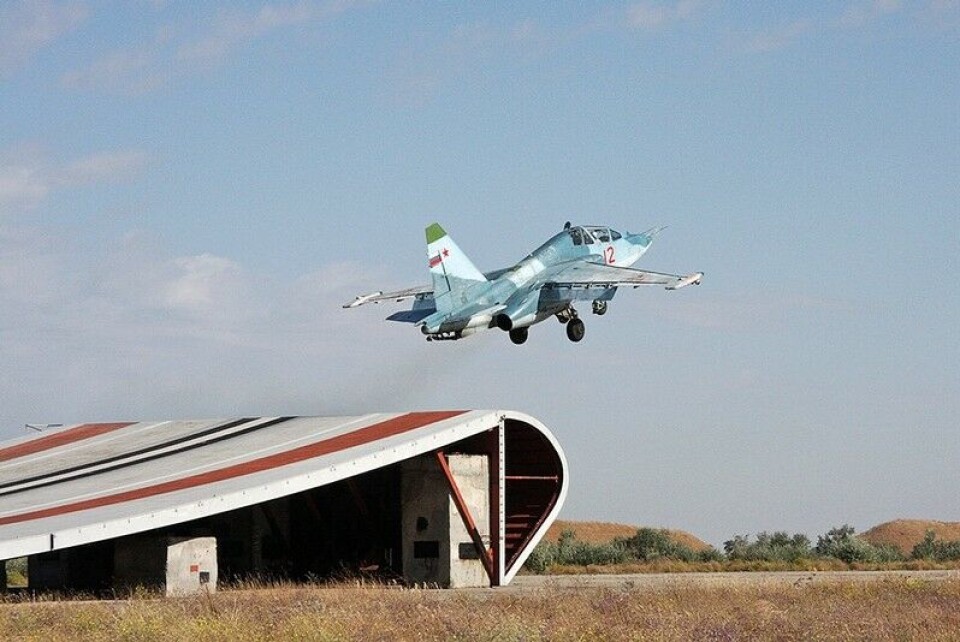 Russian aircraft taking off from the Nitka carrier simulator. Photo from englishrussia.com