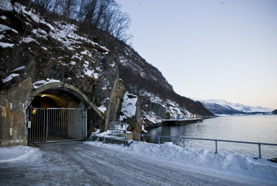 Entrance to the mountain tunnels. Behind is the seaside entrance where submarines could sail in for supply and support until Olavsvern base was closed down in 2008. Photo: Erik Drabløs / Forsvaret