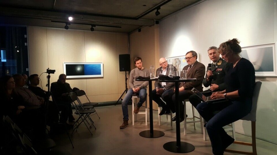 In April, Gunhild Hoogensen Gjørv (right) moderated a public debate about Russian, Norwegian relations in the border town of Kirkenes. Photo: Thomas Nilsen
