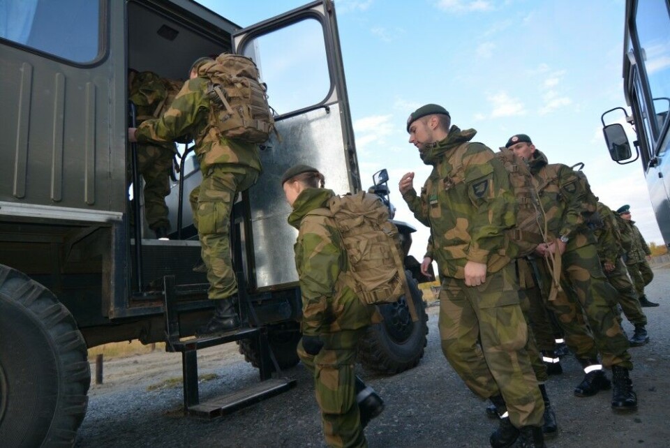 Soldiers with the garrison of Sør-Varanger guarding Norway's border to Russia. Photo: Thomas Nilsen