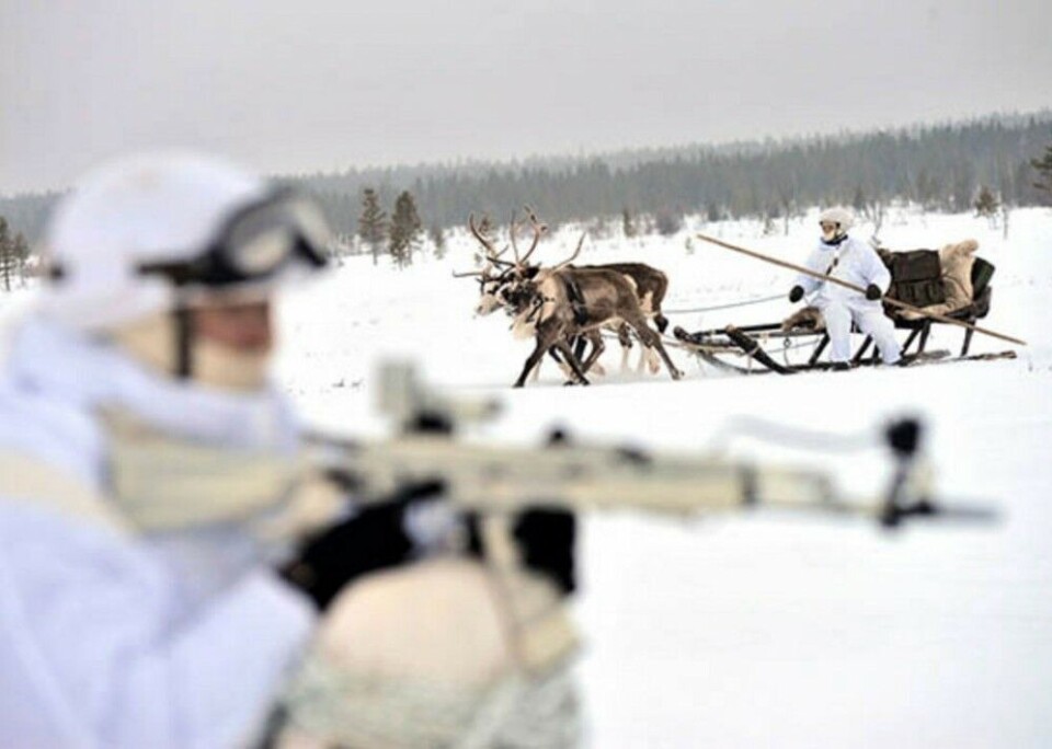 Running with reindeer. Photo: mil.ru