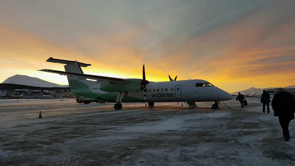 Boarding a Widerøe Dash-8 at Tromsø airport bound for Finnmark, Norway’s northernmost region with 11 airports serving daily passenger flights. Photo: Thomas Nilsen