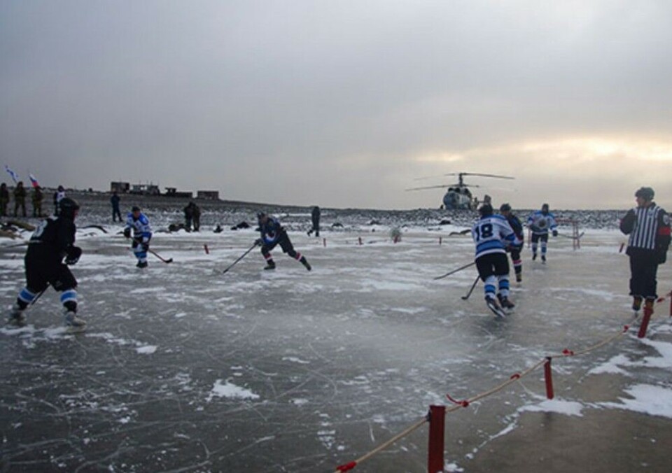 It was one of the northernmost ever hockey matches. Photo: mil.ru
