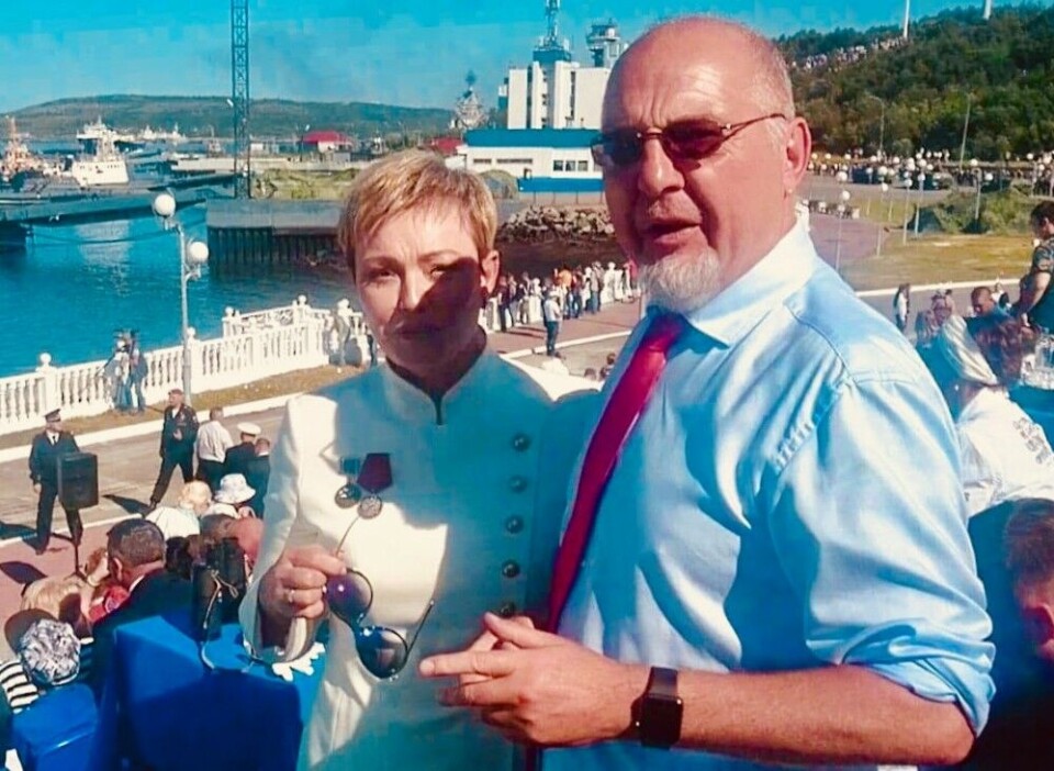 Mayor Rune Rafaelsen together with Murmansk Governor (at the time) Marina Kovtun at the 2018 Navy Day parade in Severomorsk. Photo: Private