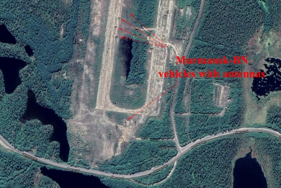 This Google Earth 2D satellite image clearly shows an earlier deployment of the Murmansk-BN electronic warfare complex at the Kista runway.