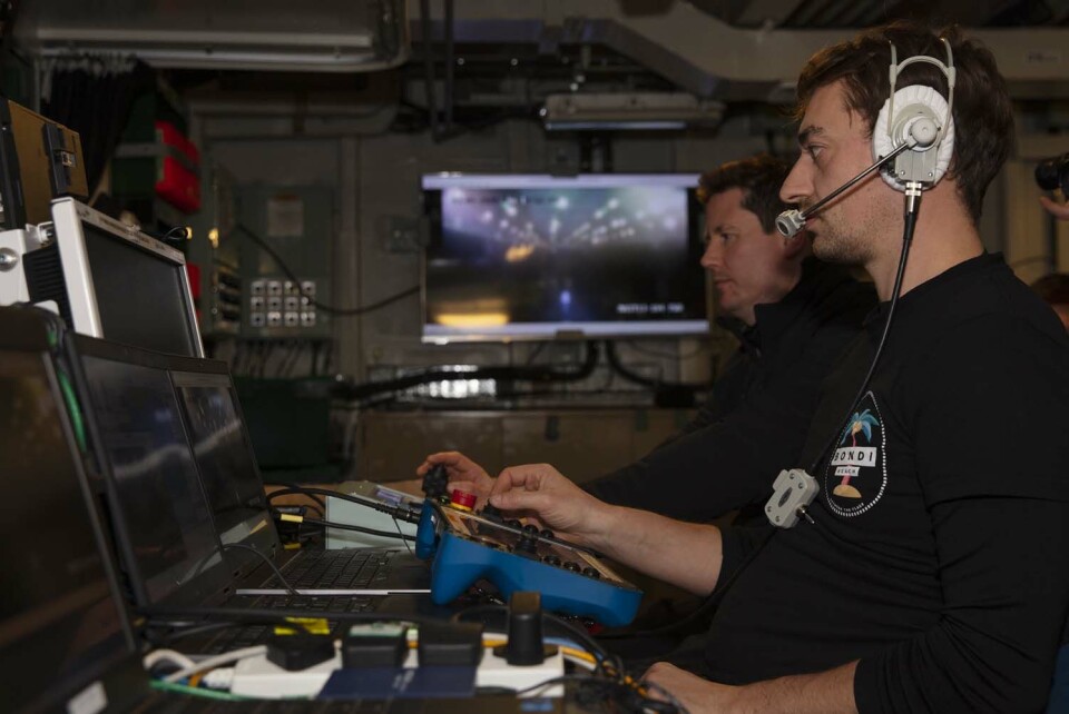 Операторы беспилотного оборудования на борту HMS Albion. Фото: ВМС Великобритании