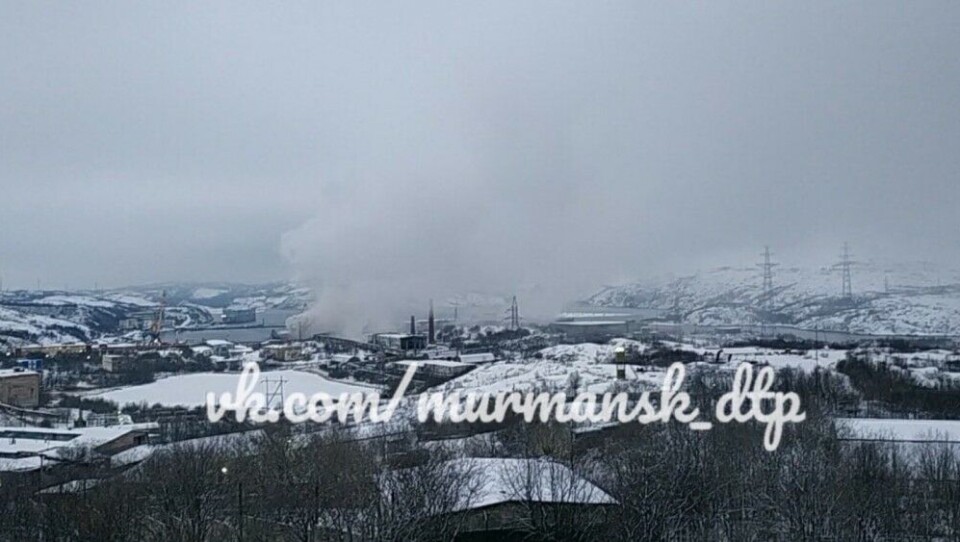 Fire at navy shipyard No. 10 in Polyarny. Photo: vk.com/murmansk_dtp