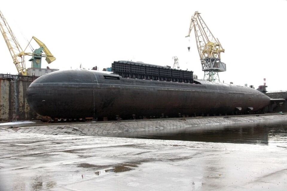 Oscar-II class submarine, K-410 “Smolensk” in dry-dock at Zvezdockha yard in Severodvinsk in 2013. Photo from: http://zvezdochka-ru.livejournal.com