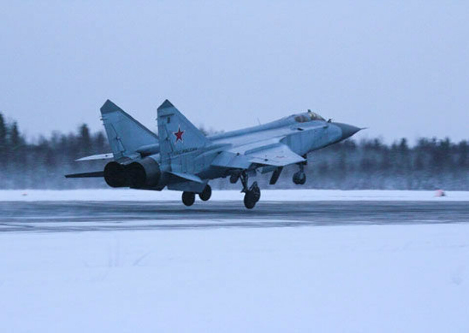 В 2019 году парк авиабазы в Мончегорске пополнился несколькими новыми истребителями МиГ-31. Фото mil.ru