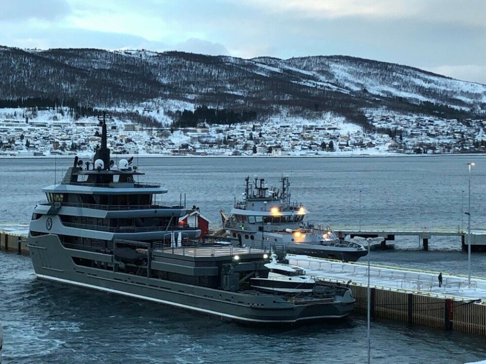 The yacht 'Ragnar' at port in Narvik, northern Norway, next to a Coast Guard vessel. Photo: Barents Observer