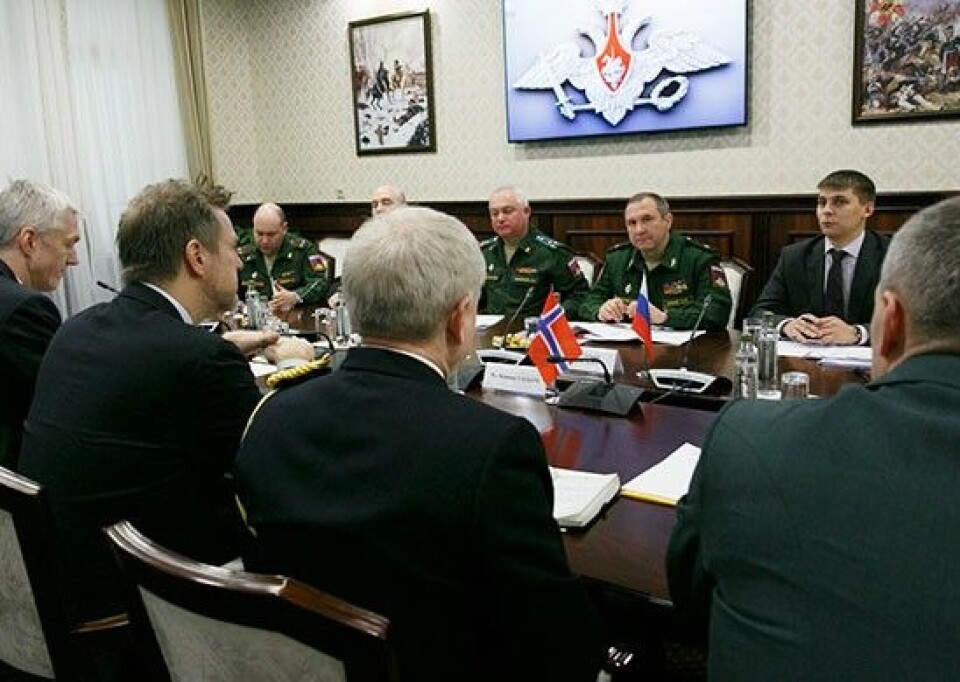 Russian and Norwegian military officials around the same table in Moscow on February 2. Photo: Russian Ministry of Defense