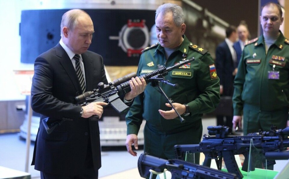 More than 71 percent of the Armed Forces now has new and modern weaponry, Defense Minister Shoigu tells Putin. Photo: Kremlin.ru