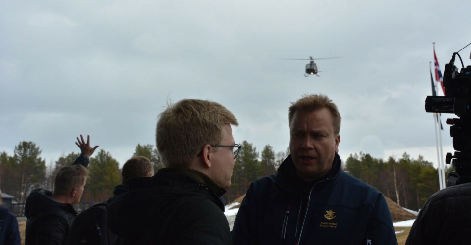 Antti Kaikkonen is Defence Minister of Finland. Photo: Atle Staalesen