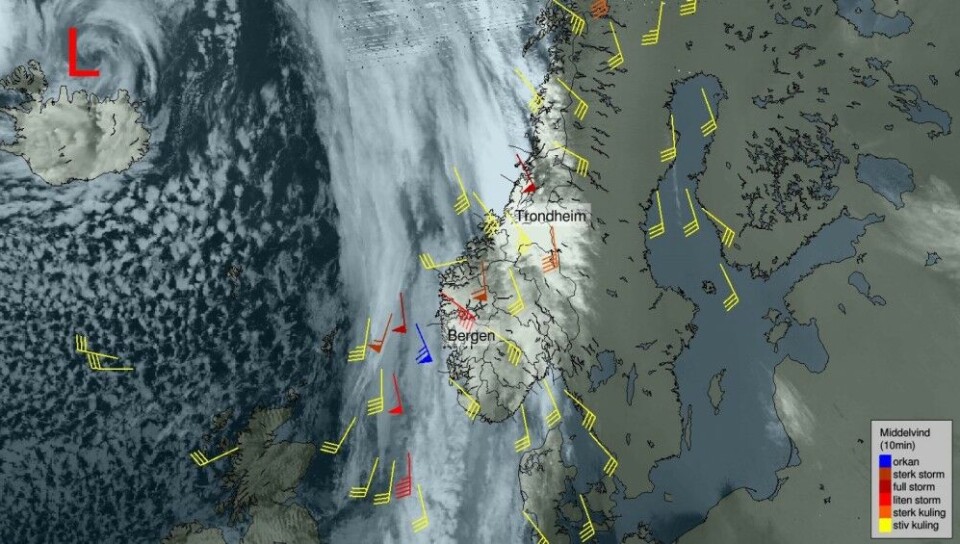Storm and hurricane outside Norway on Monday. Map by Meteorologisk Institutt