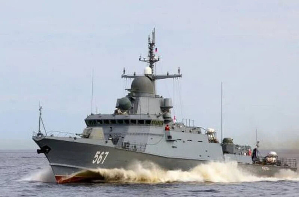 The 'Mytishchi' corvette is normally based with Russia's Baltic Fleet, but sailed about 3,700 km north to the White Sea and Barents Sea on a voyage that went inland via the Neva River in St. Petersburg. Photo: Defense Ministry